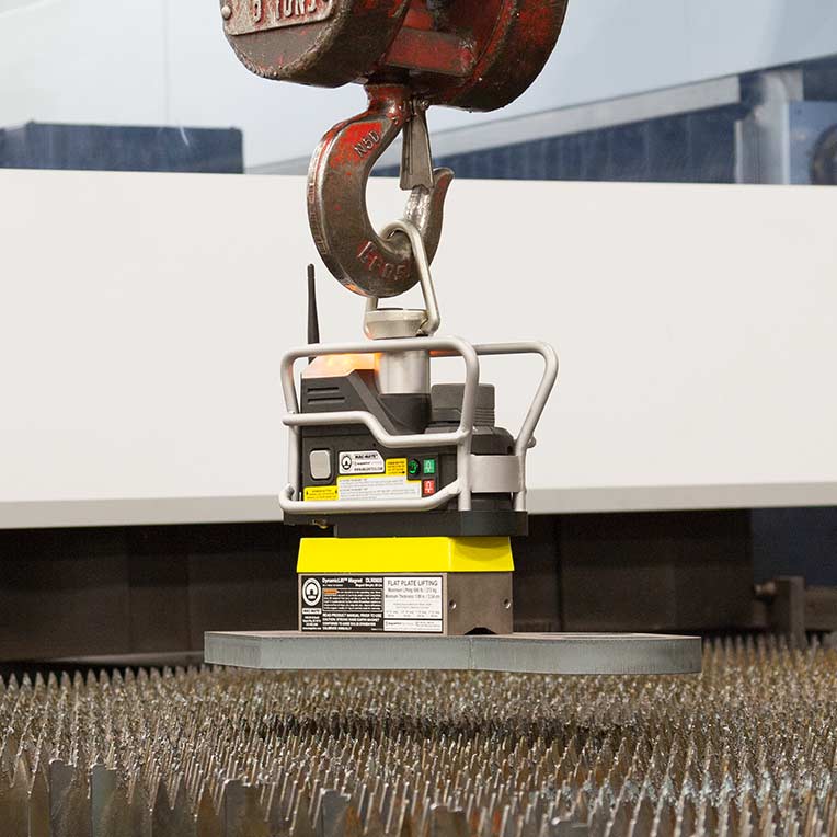 DynamicLift™ Remote Operated Magnet